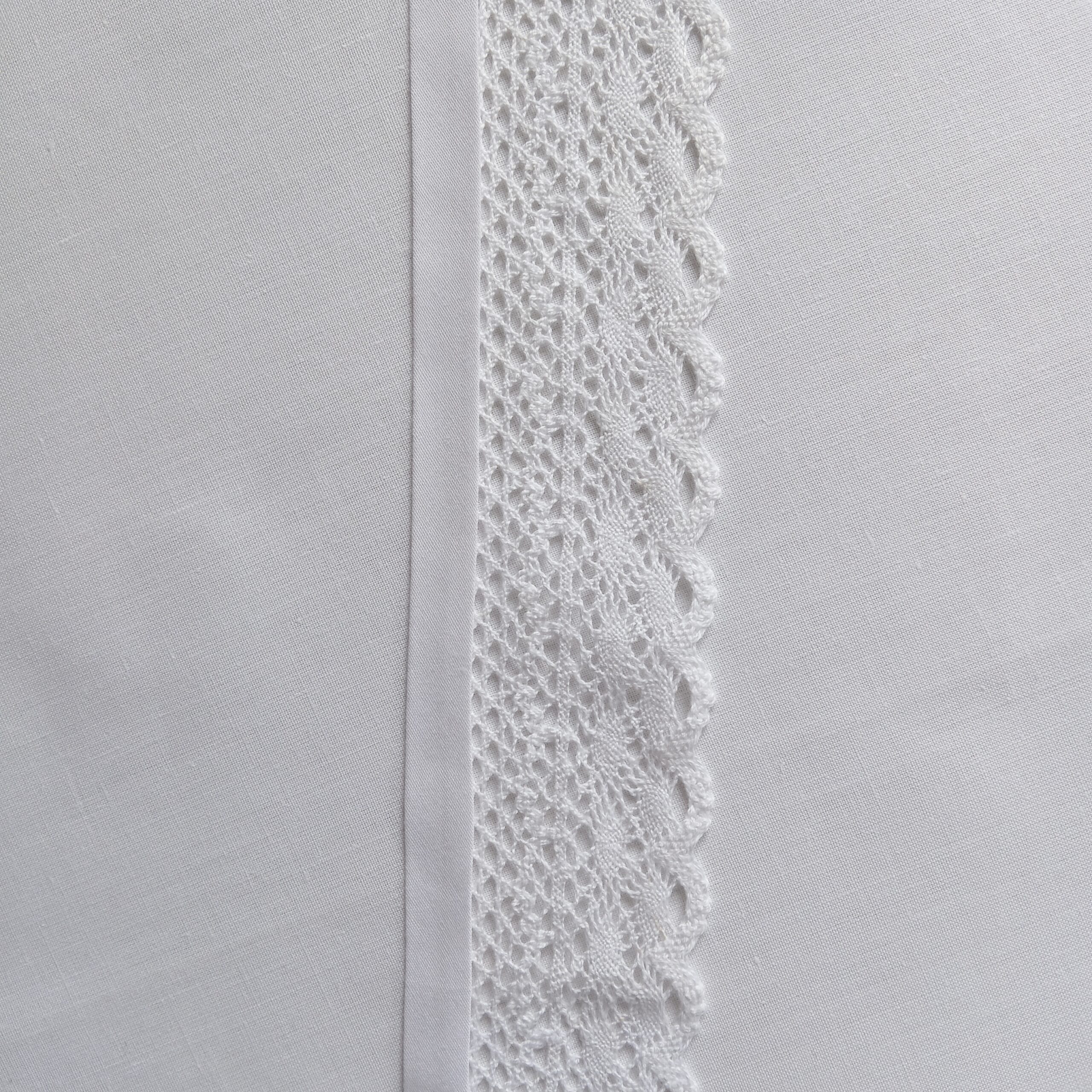 Babynest - Made-To-Order - Crisp White + White Scalloped Crochet Trim
